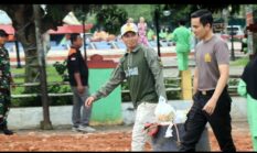 Kapolres Kuansing Pimpin Gotong Royong Bersama Forkopimda dan Pelajar, Wujudkan Taman Jalur Bersih dan Asri