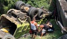 Polsek Kuantan Mudik Tangani Laka Maut Truk Batu Bara di Desa Kasang, Sopir Meninggal Dunia
