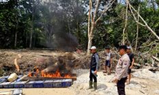 Polsek Benai dan Masyarakat Patroli Bersama Cegah PETI, Peralatan Setingkai Dimusnahkan