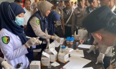 Kapolres Kuansing Pimpin Langsung Tes Urine Personel, Tegaskan Komitmen Perangi Narkoba