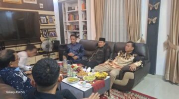 Bupati Kuansing dan Kakan Kemenag Kuansing Silaturahmi ke Kediaman Dr. Syahlan di Pekanbaru