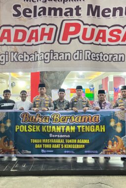 Buka Puasa Bersama, Polsek Kuantan Tengah Perkuat Silaturahmi dengan Tokoh 5 Kenegerian