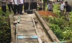 Kapolres Kuansing Hadiri Doa Bersama dan Peletakan Batu Pertama Jembatan Merah Putih di Pulau Kopung