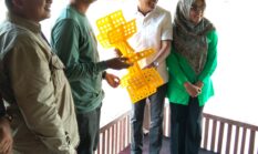 Mafirion Turun Langsung, Perkuat Usaha Budidaya Ikan di Kuantan Singingi