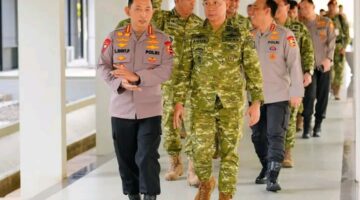 Kapolri dan Panglima TNI Perkuat Soliditas, Tegaskan Komitmen Menjaga NKRI Bersama
