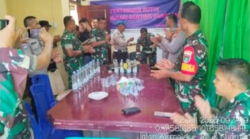 TNI Beri Kejutan Hari Bhayangkara ke-80, Danramil 07 Kuantan Hilir Sambangi Tiga Polsek