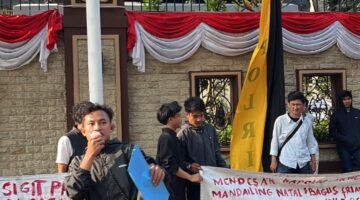 AMP2K Madina Demo Jilid III Minta Kapolri Copot Kapolres Madina Bagus Priandy Dinilai Tidak Becus.
