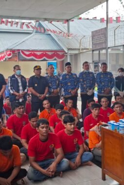 Polres Kuansing, Lapas dan BNNK Bersinergi Cek Urine Napi dan Petugas Lapas Teluk Kuantan