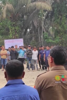 AMPN Cengar Demo PT Agrinas, Tuntut Tanah Ulayat dan Hak 20 Persen HGU